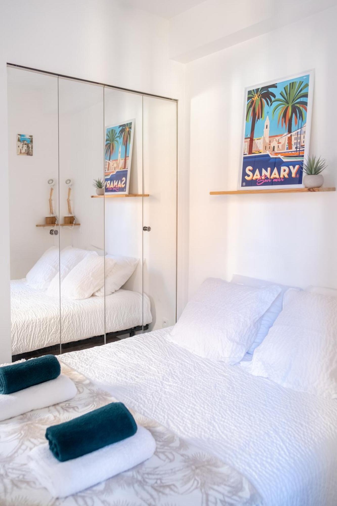 Апартаменты Escapade Au Coeur De Sanary Экстерьер фото